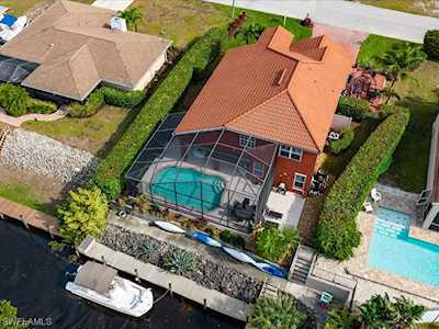 27329 Jolly Roger Ln Bonita Springs, FL 34135