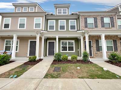 802 Bradburn Village Way Antioch, TN 37013