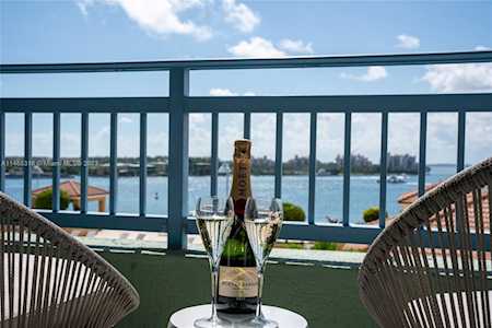 90 Alton Rd #806 Miami Beach, FL 33139