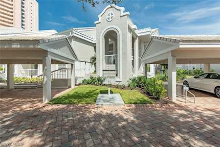 6141 Pelican Bay Blvd #II-21 Naples, FL 34108