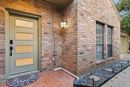 622 Crowley Road Arlington, TX 76012