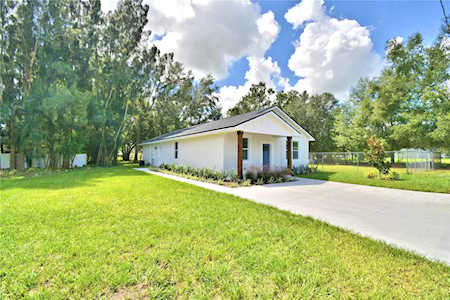 112 5th St SE Fort Meade, FL 33841