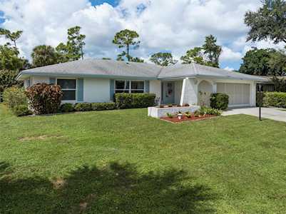 1445 Dorchester St Port Charlotte, FL 33952