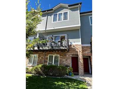 2759 W Riverwalk Cir Littleton, CO 80123