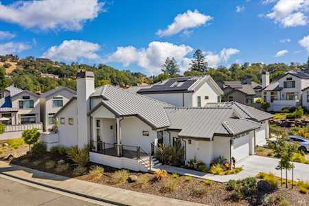 4550 Kilarney Circle Santa Rosa, CA 95403