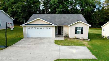 7649 Bud Hawkins Rd Corryton, TN 37721