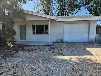 4576 22nd Ave N St. Petersburg, FL 33713