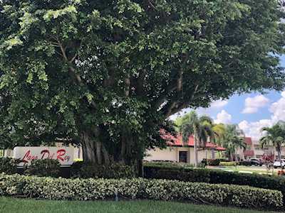 2900 Fiore Way #214 Delray Beach, FL 33445