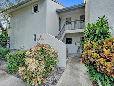 3267 Cocoplum Circle #3340 Coconut Creek, FL 33063