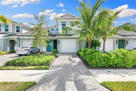 2280 Priory Ln #1102 Naples, FL 34120