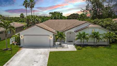 10278 Canoe Brook Circle Boca Raton, FL 33498