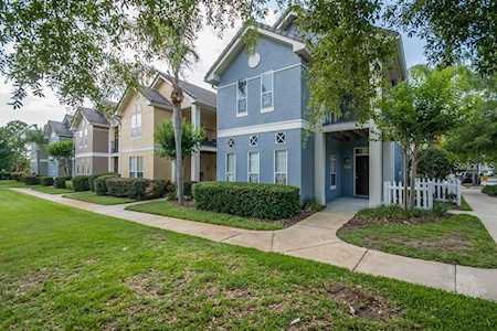 4002 Palmetto Palm Ct Tampa, FL 33624