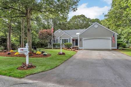 81 Statice Ln Barnstable, MA 02601