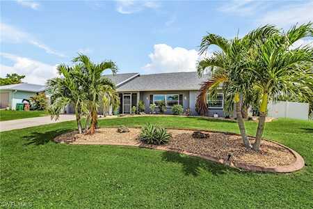 2201 NE 14th Place Cape Coral, FL 33909