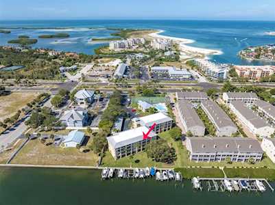 1125 Pinellas Bayway S #302 Tierra Verde, FL 33715