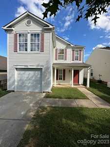 2002 Beckwith Ln Waxhaw, NC 28173