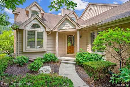 18381 E Blue Heron Dr #8 Northville Twp, MI 48168