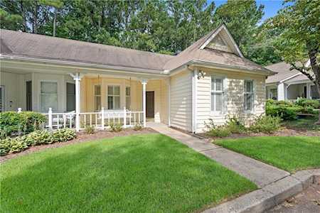 132 Victoria Way Roswell, GA 30075