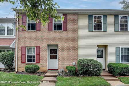 231 Palombi Ct #231 East Brunswick, NJ 08816