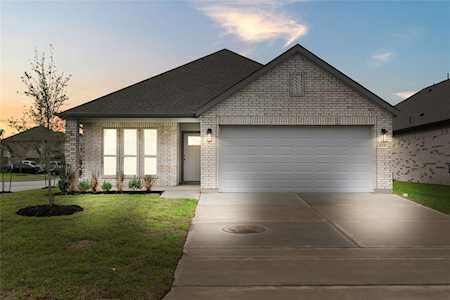 4330 Wyanngate Dr Spring, TX 77373