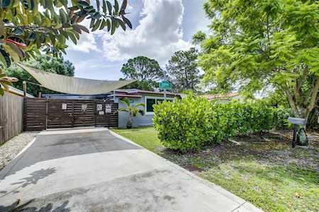 1106 NW 7th Terrace Fort Lauderdale, FL 33311