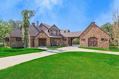 920 Caublestone Hill Drive Argyle, TX 76226