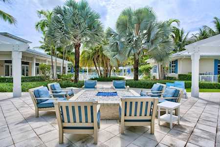 913 S S Bay Colony Drive #913 Juno Beach, FL 33408