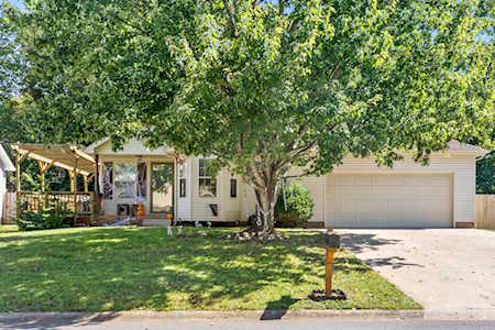 3312 S Senseney Cir Clarksville, TN 37042