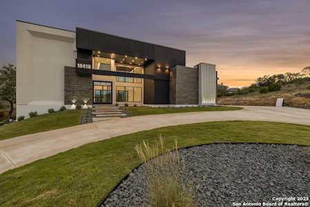 10410 Kendall Cyn San Antonio, TX 78255