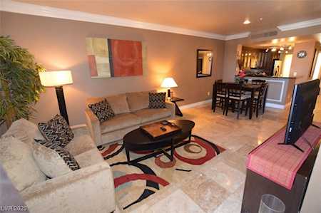 260 E Flamingo Rd #324 Las Vegas, NV 89169