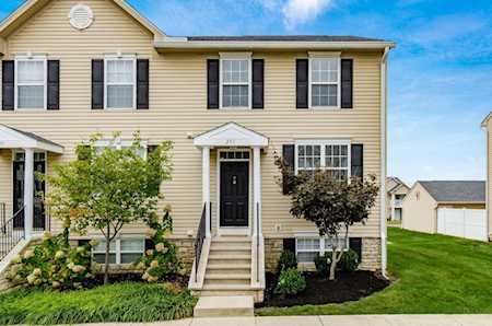 251 Oxford Oak Drive Blacklick, OH 43004