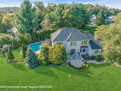 1 Astor Dr Manalapan, NJ 07726