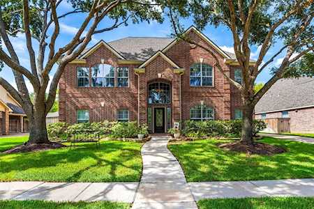 2107 Starlite Field Drive Sugar Land, TX 77479