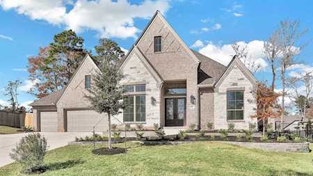 507 Pebble Stream Circle Willis, TX 77318