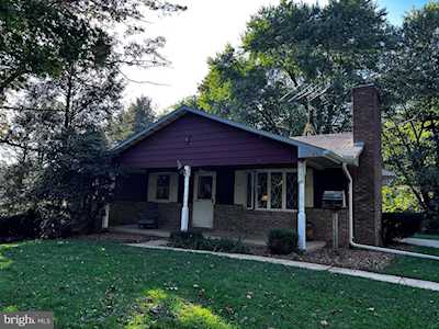 145 Forest Manor Rd Lincoln University, PA 19352