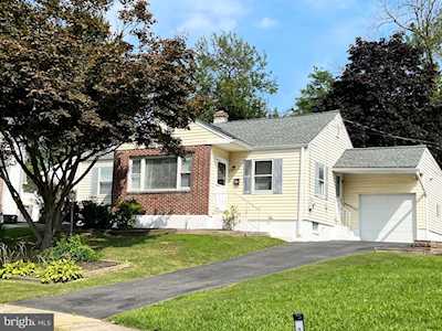 21 Fairfield Rd Claymont, DE 19703