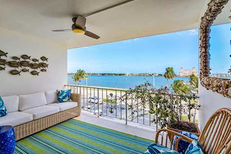 917 N Flagler Drive #412 West Palm Beach, FL 33401