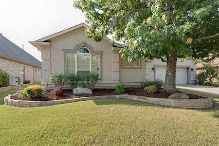 9613 Cypress Street Denton, TX 76207