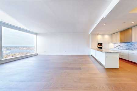 240 Devonshire Street #5114 Boston, MA 02110