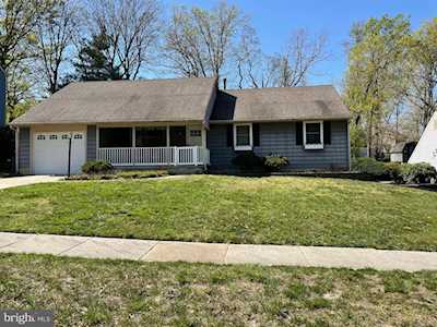 37 Heather Turnersville, NJ 08012