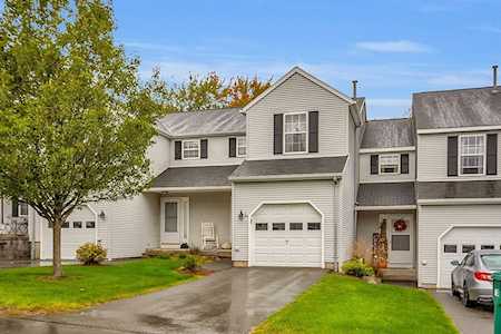 81 Chapman Place #81 Leominster, MA 01453