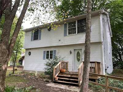 144 Salisbury Ave North Kingstown, RI 02852