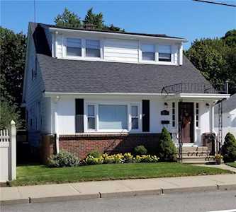 2100 Cranston St Cranston, RI 02920