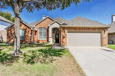1208 Old Oak Trail Flower Mound, TX 75028