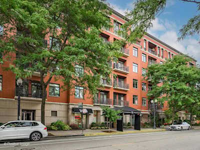 1414 N Wells St #201 Chicago, IL 60610