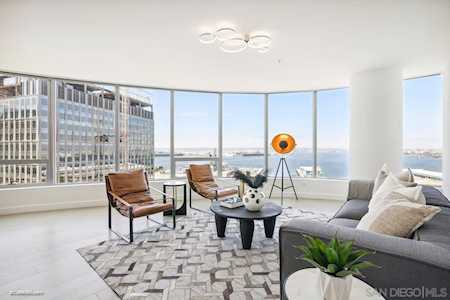 888 W E St #1702 San Diego, CA 92101