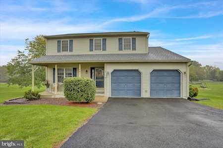 204 S Sandy Ln Reading, PA 19608