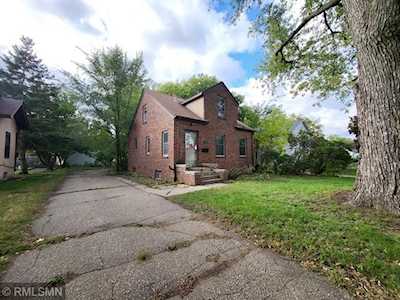 6520 15th Avenue S Richfield, MN 55423