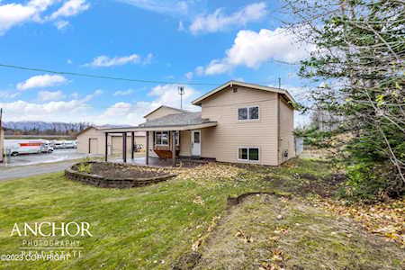 1101 N Shenandoah Dr Wasilla, AK 99654