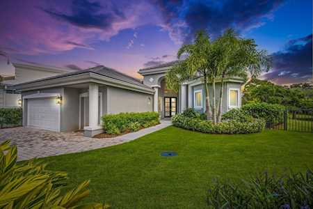 206 Micmac Lane Jupiter, FL 33458